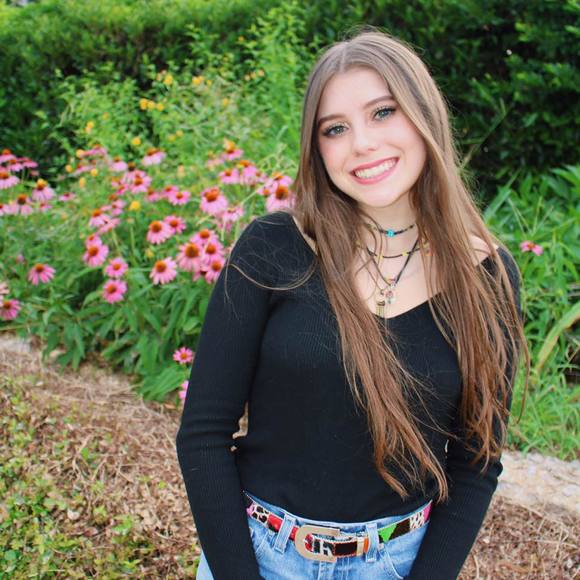 Meet your Posher, Hunter - Picture 1 of 1